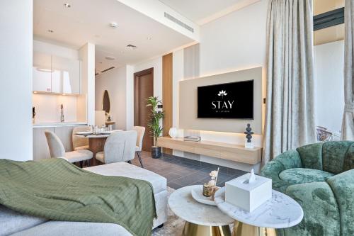 STAY BY LATINEM Luxury 1BR Holiday Home CB 3503 Near Downtown, Dubaï (photo 5)