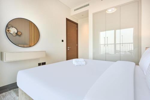 STAY BY LATINEM Luxury 1BR Holiday Home CB 3503 Near Downtown, Dubaï (photo 10)
