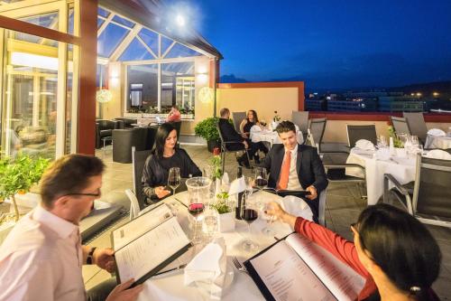 Εστιατόριο, Maximilian Hotel & Apartments Weil am Rhein / Basel in Βέιλ Αμ Ράιν