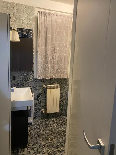  Grazioso monolocale con giardino in Pregnana Milanese