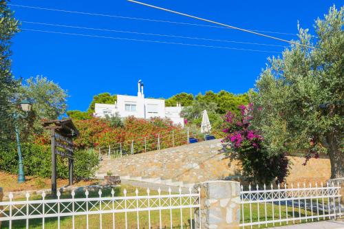 Villa Ariadni - image 8