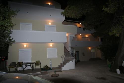 Bed & Breakfast Novalja Inn, Новаля (фото 6)