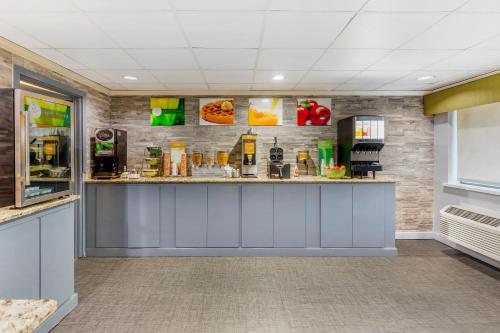 Quality Inn & Suites Raleigh Durham Airport - image 13
