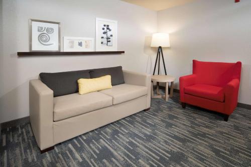 Country Inn & Suites by Radisson Rocky Mount NC - image 5