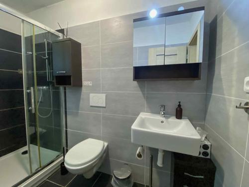 Všemina apartmán s terasou (Vsemina apartman s terasou) in Všemina