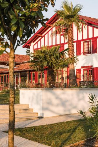 . Hôtel INDARRA & SPA - Piscine