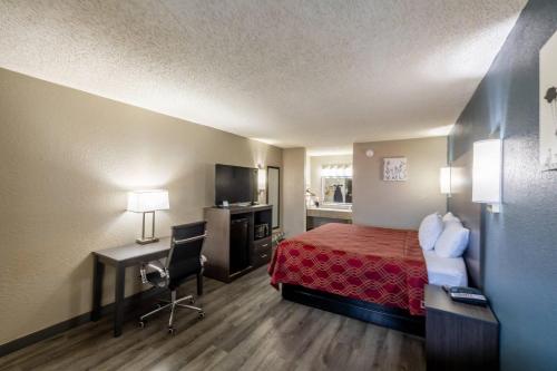 Rodeway Inn Prattville I-65 in Prattville, USA