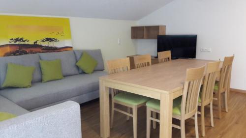 Ferienwohnung Sonnalpen - Apartment - Damüls