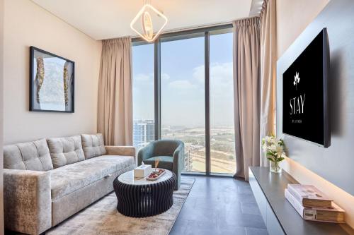 STAY BY LATINEM Luxury 1BR Holiday Home CB1508 Near Burj Khalifa, Dubaj (zdjęcie 4)