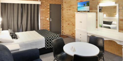 Cousins Motor Inn in Inverell