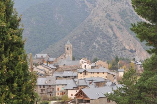 Casa Rural La Comella