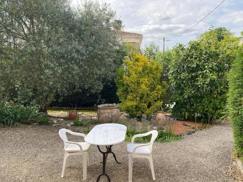 Cosy 2 bedroom apartment in La Mothe-Saint-Héray