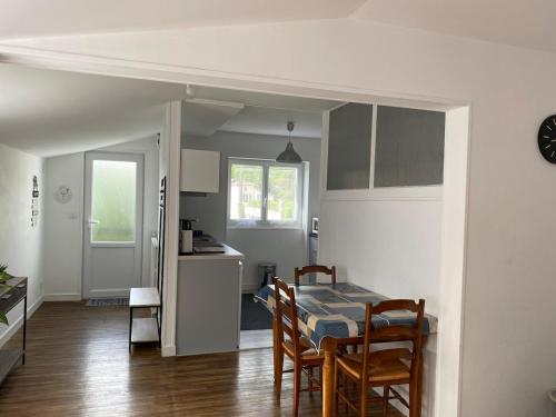 Cosy 2 bedroom apartment in La Mothe-Saint-Héray
