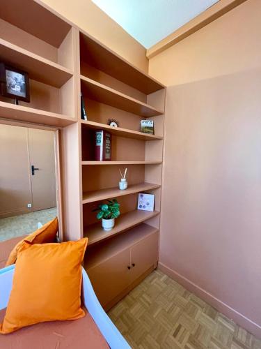 Mid Century - 3 bedrooms - Parking - 6 people, Digione (foto 4)