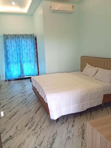 Sixth Star Inn in Uthamapalayam