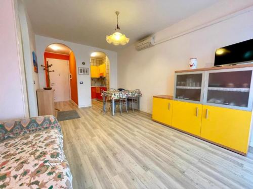 Colourful flat with a balcony, Porto Santa Margherita di Caorle (zdjęcie 6)