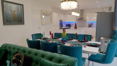 Luxury Home, Aylesbury - London gîte à louer Travelodge Telford Shawbirch