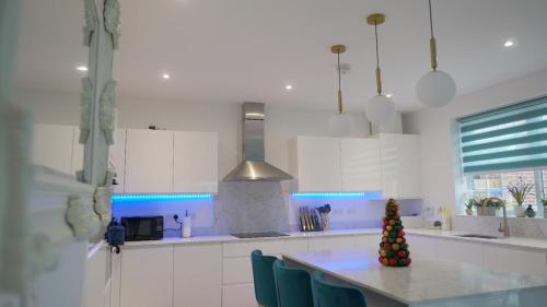Luxury Home, Aylesbury - London in ไอลส์บิวรี อีสต์