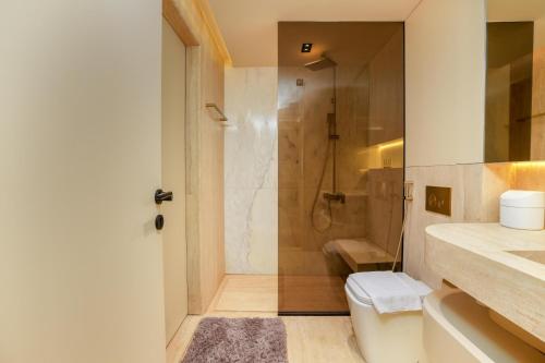 Vacay lettings burj khalifa view Apartment steps from Dubai mall and Opera, Dubaï (photo 5)
