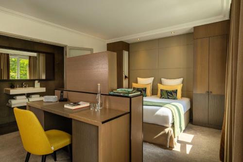 Villa Saxe Eiffel Room Type - Deluxe Double or Twin Room