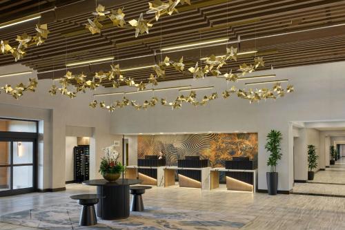 Chicago Marriott Northwest - image 10