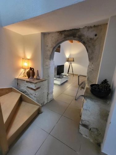 Maison en pierre rénovée (Maison en pierre renovee) in Taïx
