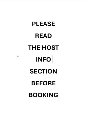 A szálláshely kívülről, Private Room With Bath Close to the Airport in Njardvik