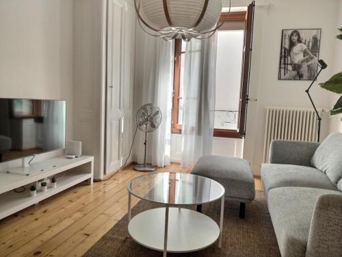 P&R, 2 room, cosy, heart of Eaux-Vives, Ginebra (foto 8)