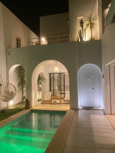 Villa bella blanca