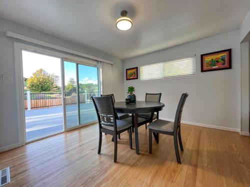 Malcolm Commons in San Leandro (Kalifornia)