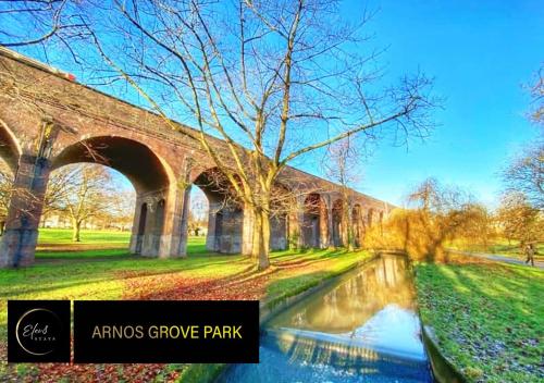 Arnos Grove Gem AC 1BR Sleeps 2 | WiFi & Parking. - image 12
