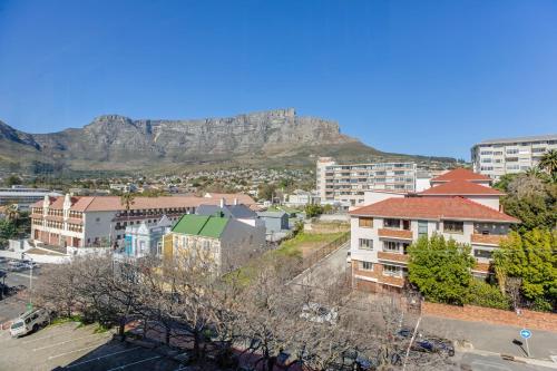 Luxury Mountain and City View Haven - image 14