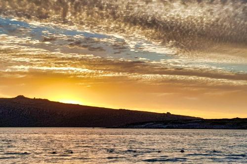Sea Cottage Langebaan 4-sleeper - image 2
