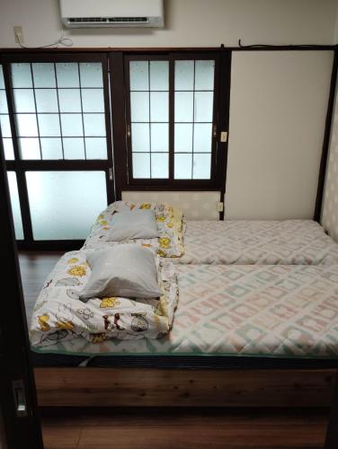 Guesthouse MARU 民泊 丸 Vintage House Stay Free Parking, Wifi