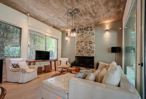 Casa en Barrio Cerrado en Rincón del Indio cerca del mar (Casa en Barrio Cerrado en Rincon del Indio cerca del mar) in Rincon del Indio