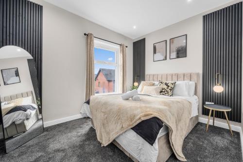 Stylish Bolton Home 4 Bedrooms & Free Parking gîte à louer Pack Horse