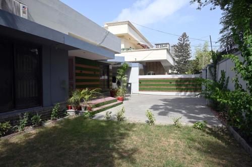 Hotel Clifton inn - image 6