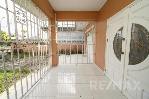 夏日雅韵, Paramaribo (photo 7)