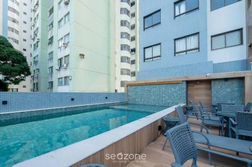 Studio Moderno em cond. c/ piscina HFO0208