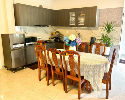 La Sol House