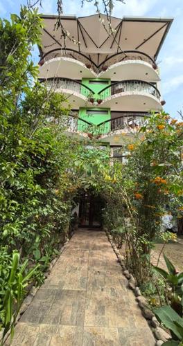 Hotel Quilla in 烏魯班巴鎮中心
