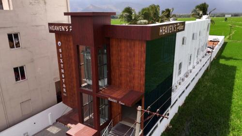 Sixth Star Inn in Uthamapalayam