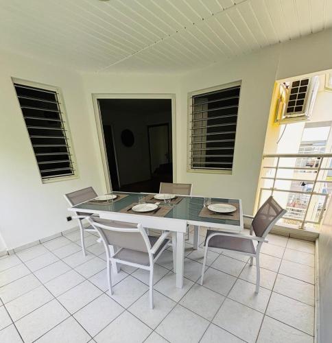 Perle de Bois Jolan in Berard