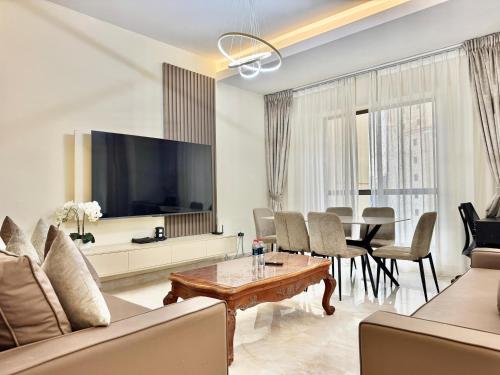 Renovated 2bdr in Sadaf 7 JBR, Dubaï