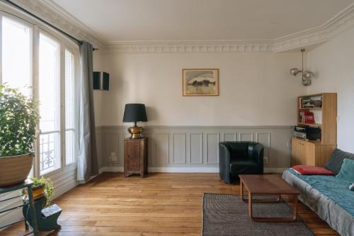 Luminous Parisian-style 1BD ApartmentBelleville - image 32