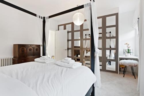 Lovely Newly-Renovated 3 bed 2 bath in Fulham - image 3