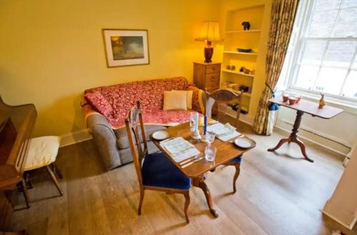 Thistle Street Apartment Heart of the City Centre - image 6