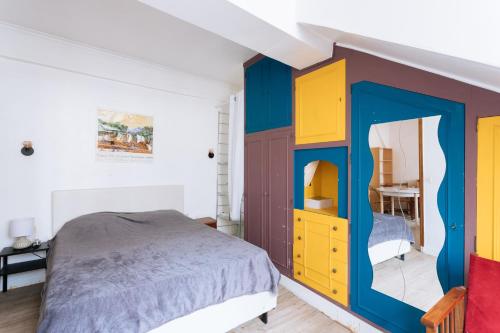 Vivid & Stylish 1BD Apartment Les Halles Paris! - image 2