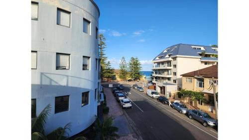 Quaint 1BD on the doorstep of Manly Beach - image 4
