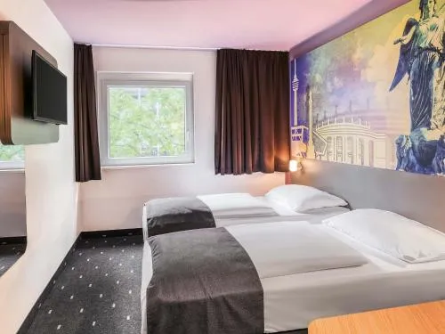 B&B Hotel Stuttgart-Vaihingen in Stuttgart, Deutschland
